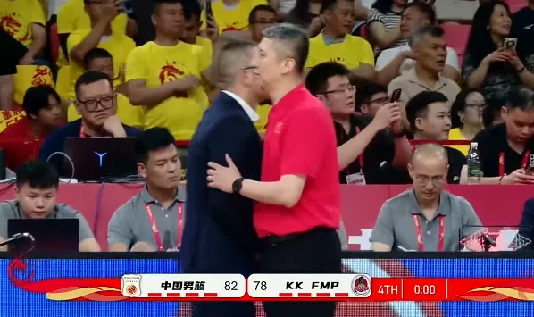 爱游戏体育登录入口-中国男篮热身赛：王俊杰18分14篮板，中国男篮82-78战胜FMP